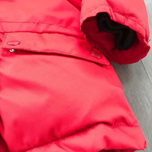 Gap winter red coat! Super good condition! - Picture 5 of 9